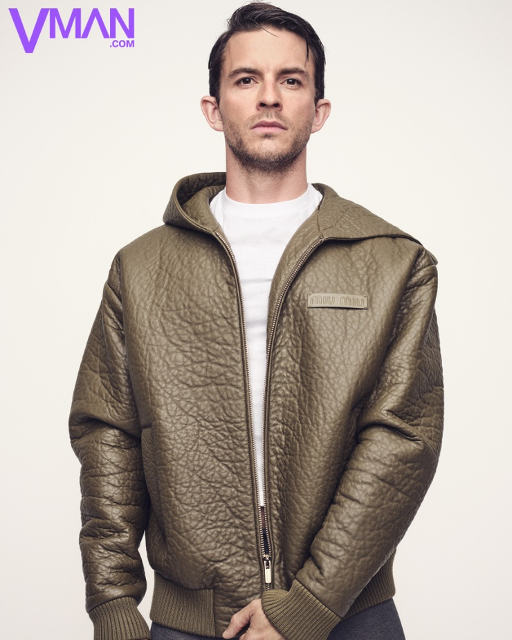 Jonathan Bailey
