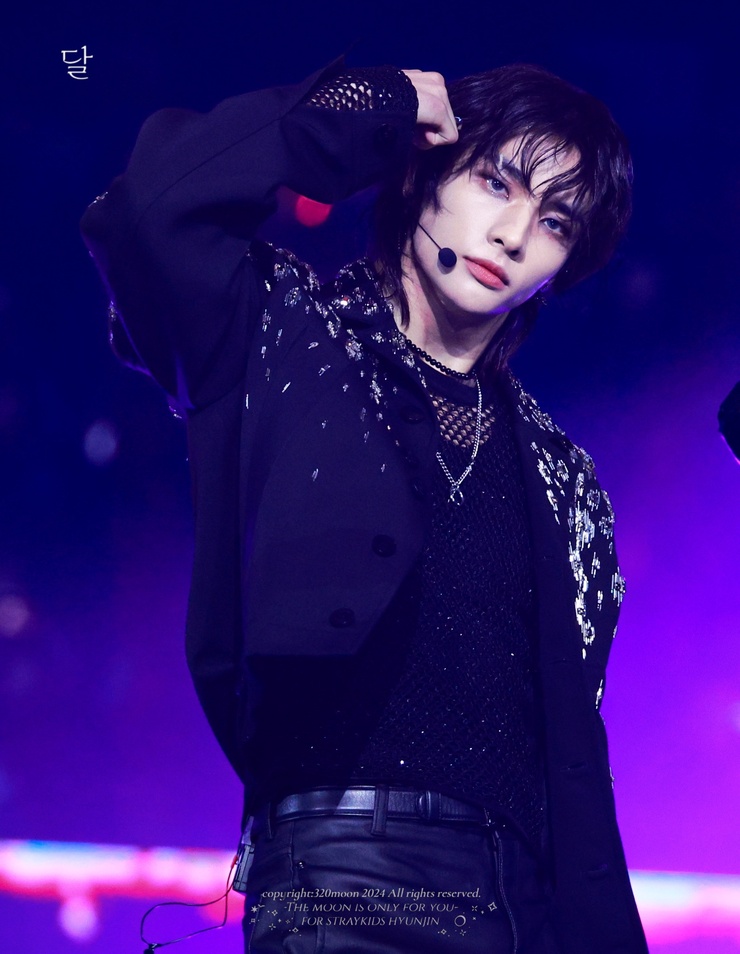 Hyun-Jin Hwang