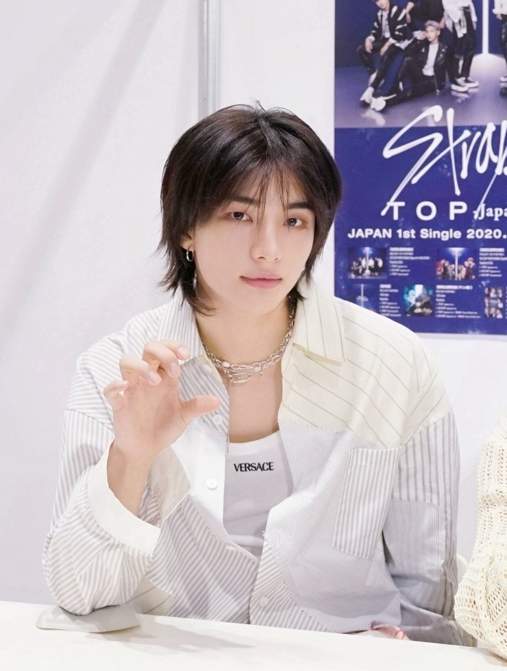 Hyun-Jin Hwang