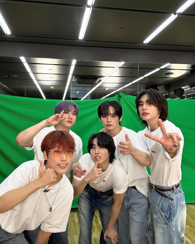 Stray Kids