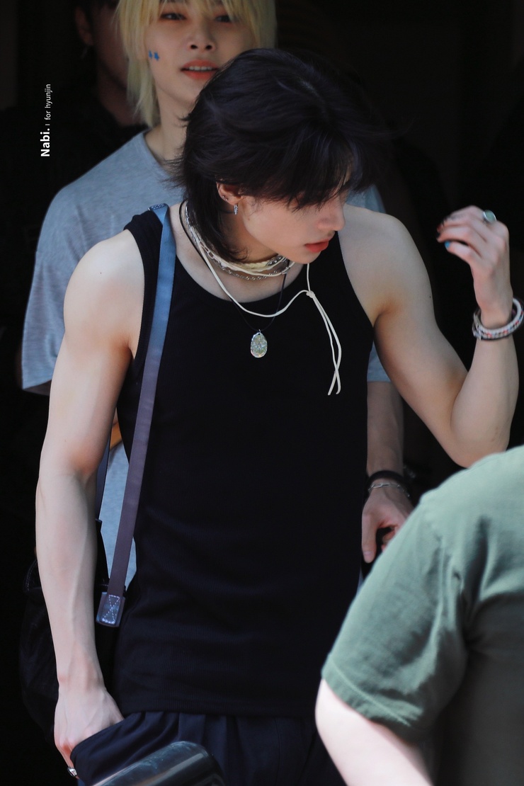 Hyun-Jin Hwang