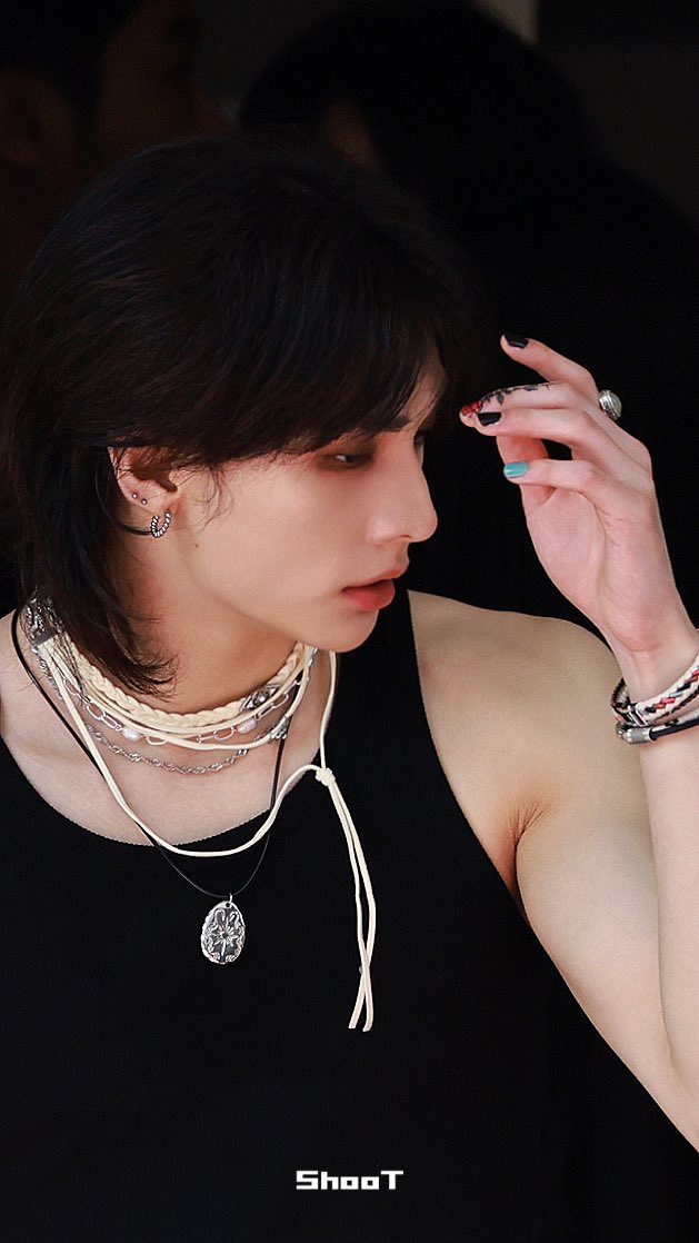 Hyun-Jin Hwang