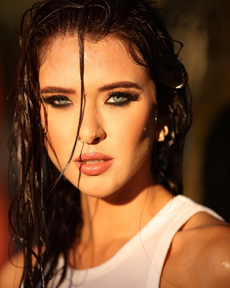 Julia Moraes