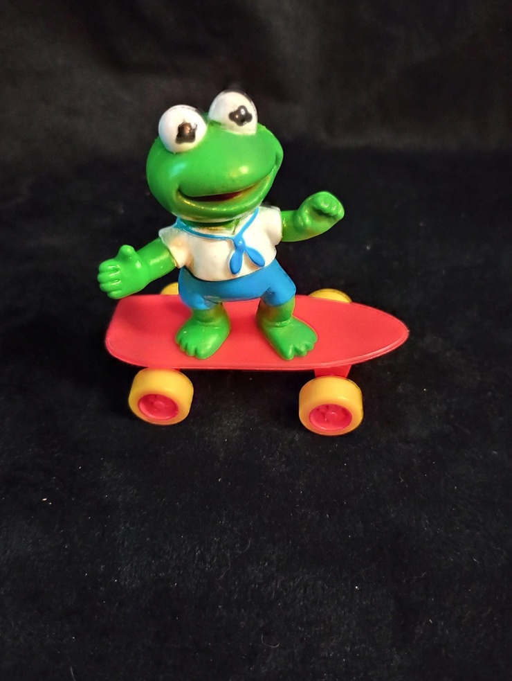 Kermit the Frog with Red Skateboard Muppet Babies Happy Meal Toy (1986)
