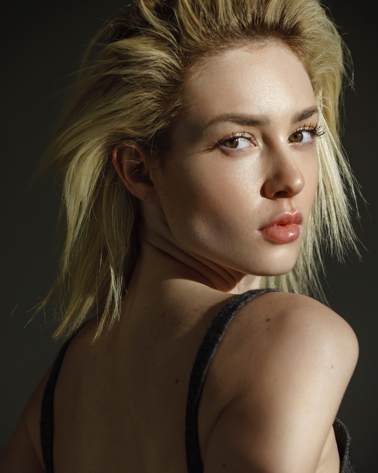 Picture of Bella Monroe