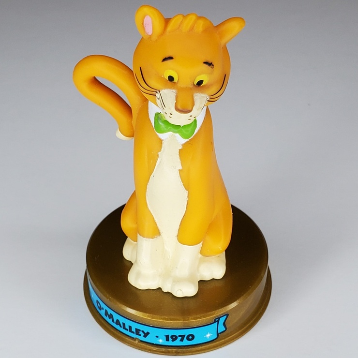 O'Malley and Duchess Happy Meal Toys (Disney's 100 Years of Magic Collection)