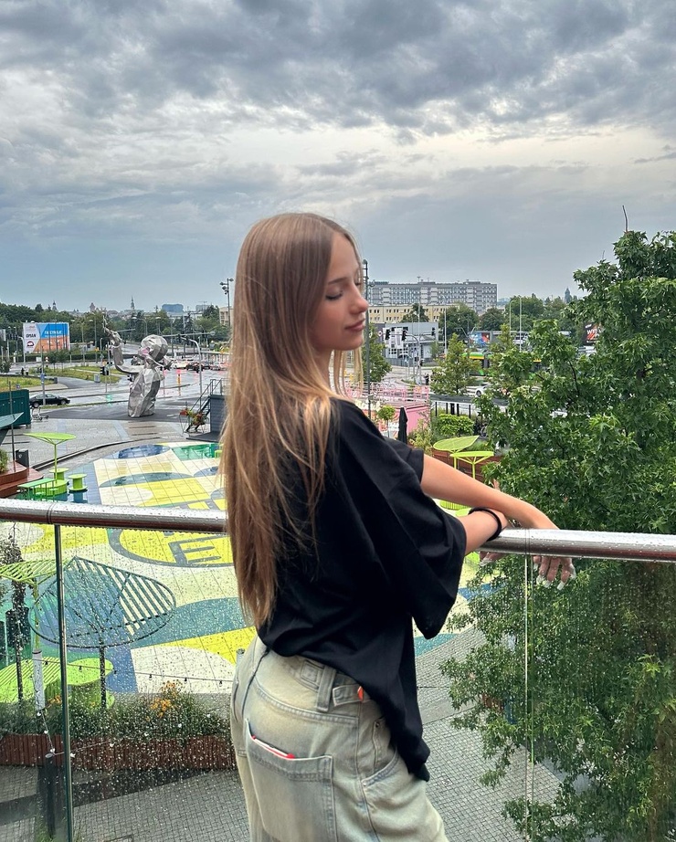 Veronika Rokfeller Veronika Rokfeller