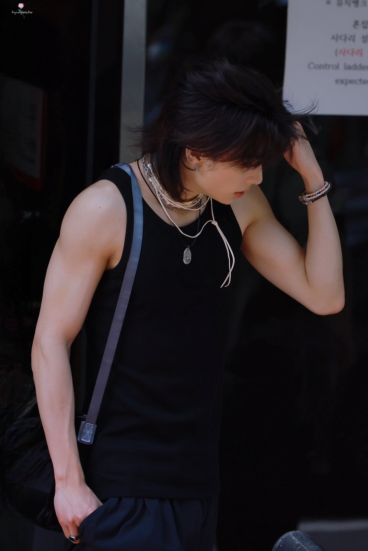 Hyun-Jin Hwang