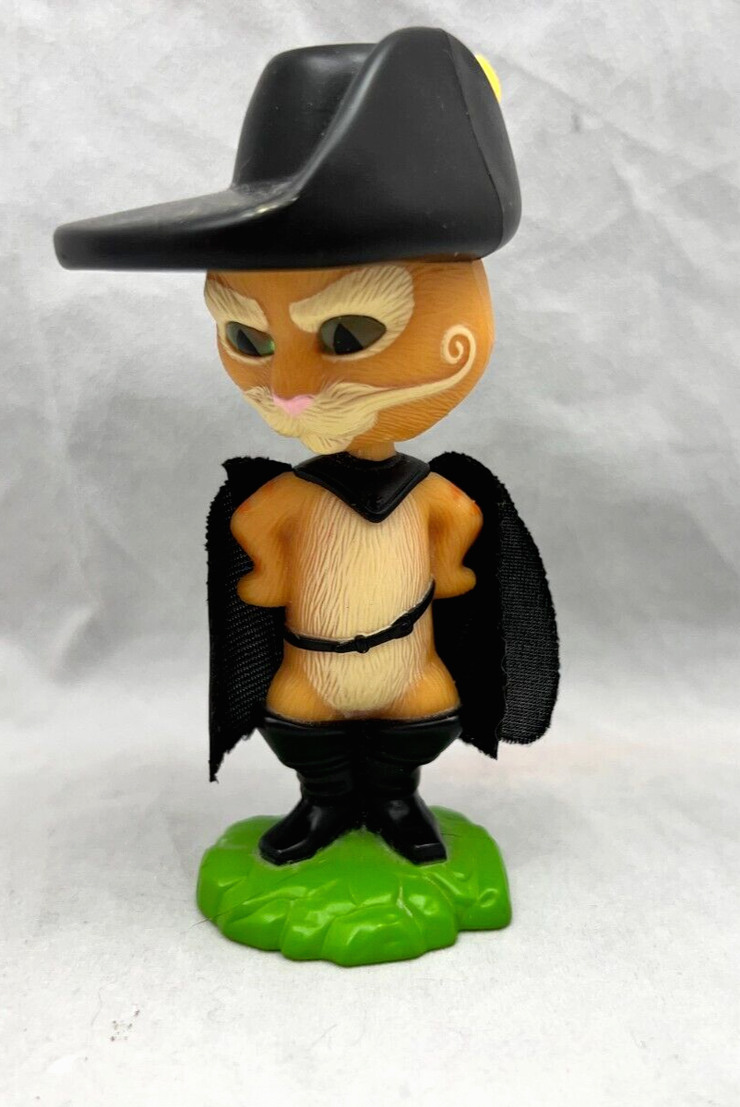 Burger King Puss in Boots Bobblehead From Shrek 2
