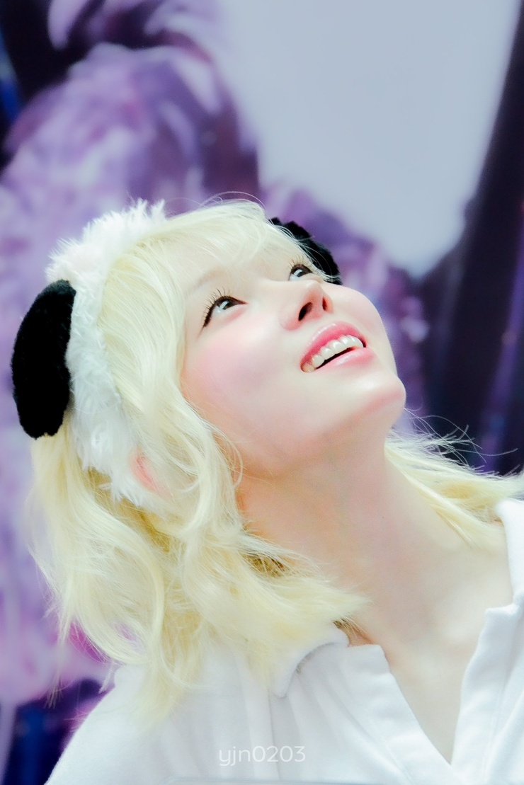 Min-Jeong Kim