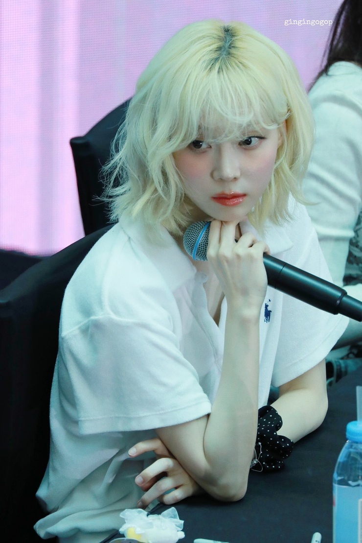 Min-Jeong Kim