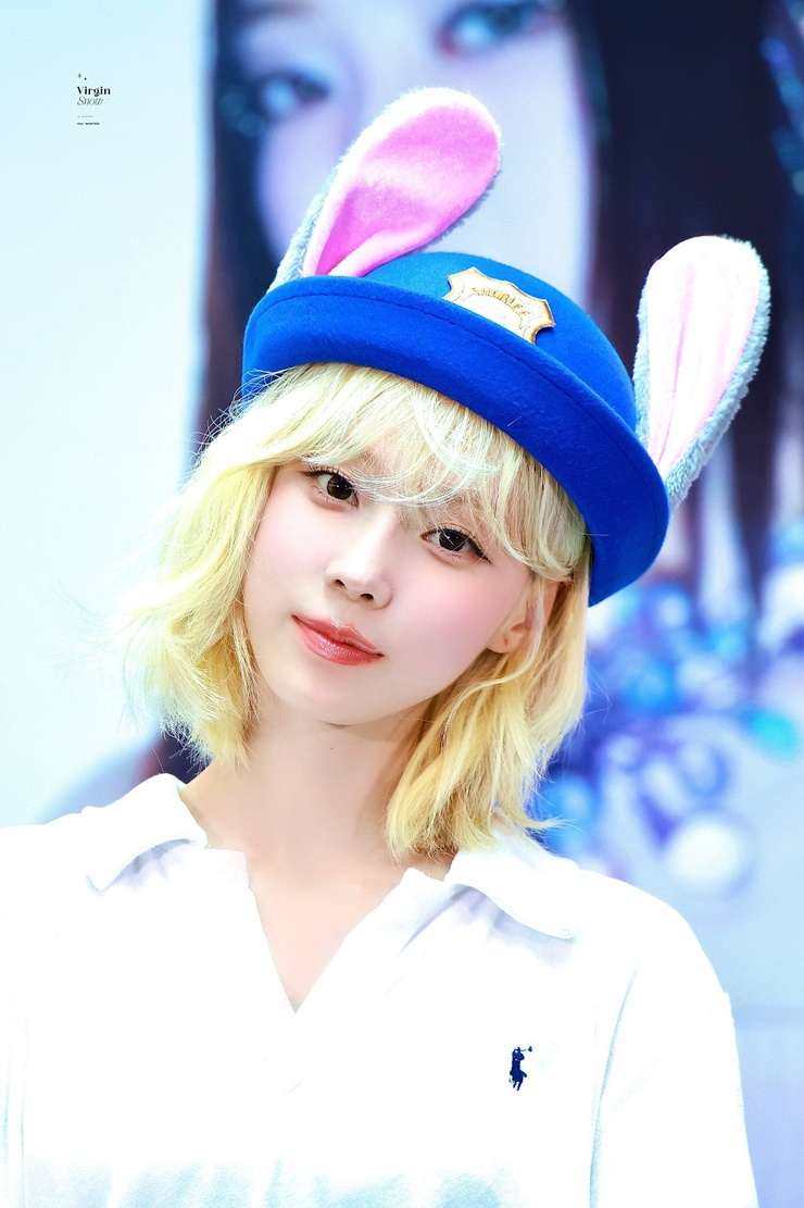 Min-Jeong Kim