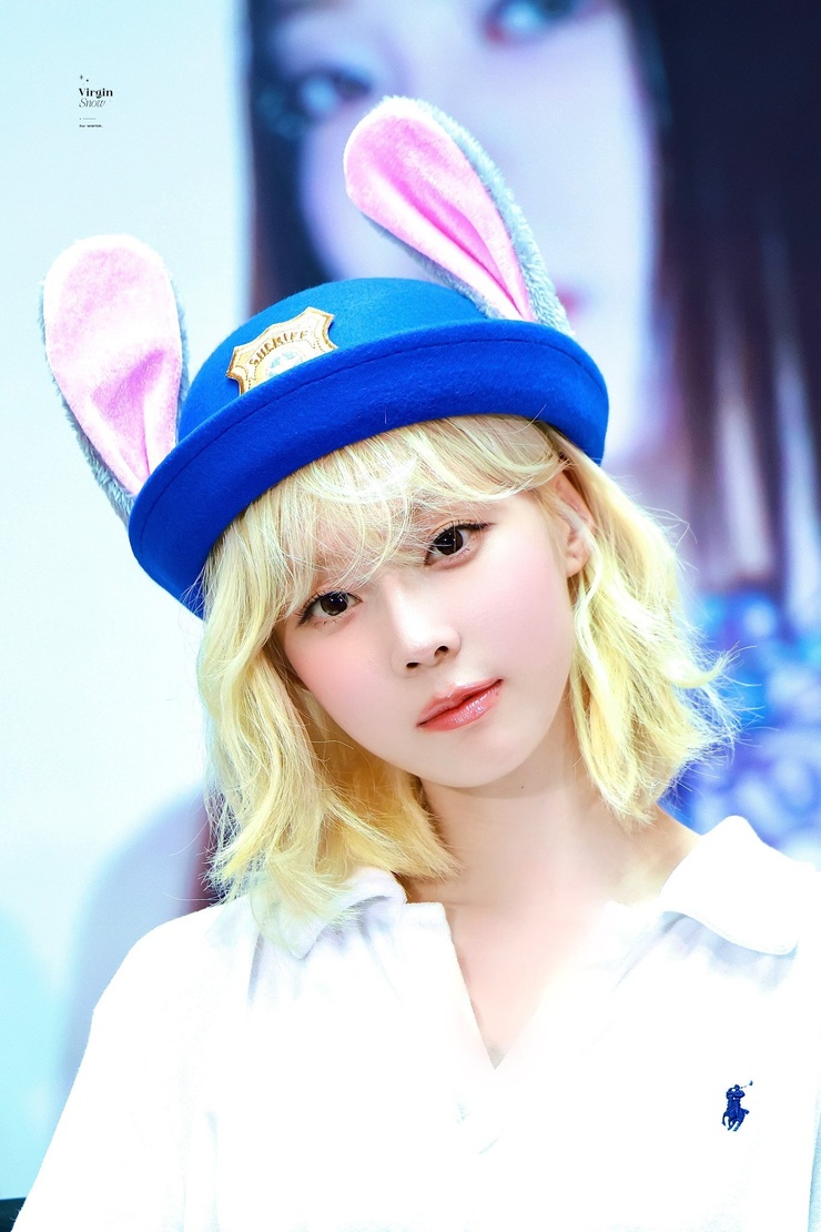 Min-Jeong Kim