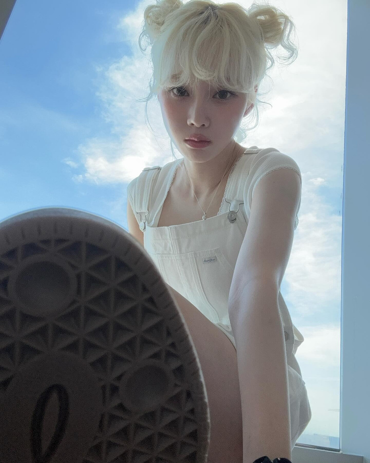 Min-Jeong Kim