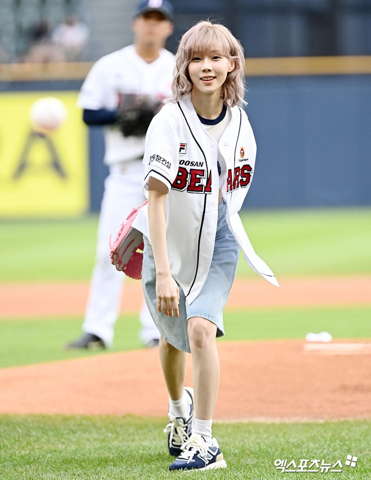 Min-Jeong Kim