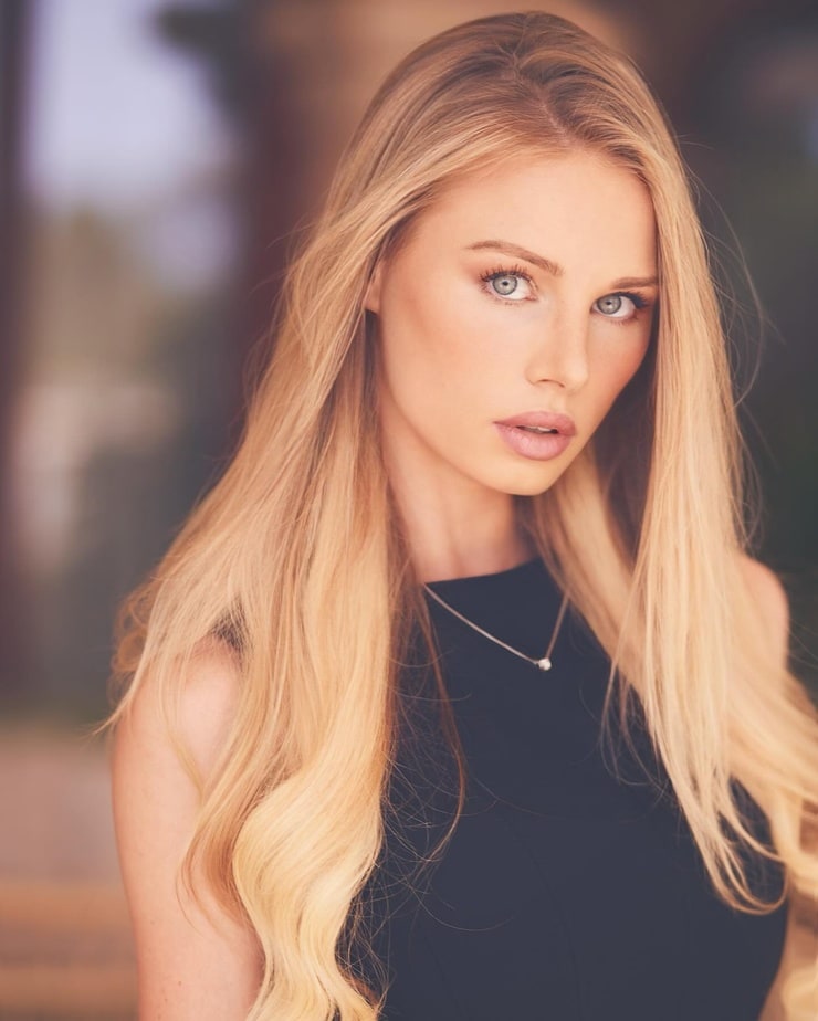 Maren Tschinkel. Maren Tschinkel.