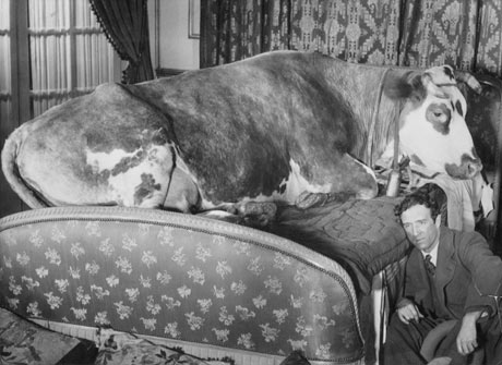 L'Age d'Or (1930) L'Age d'Or (1930)