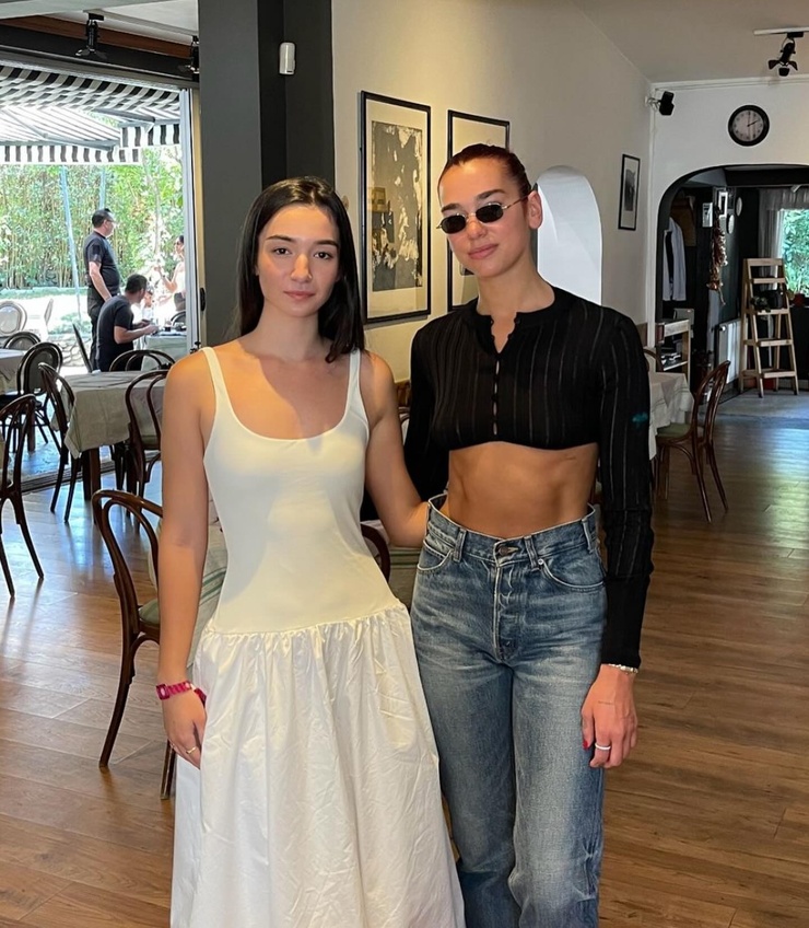 Dua Lipa
