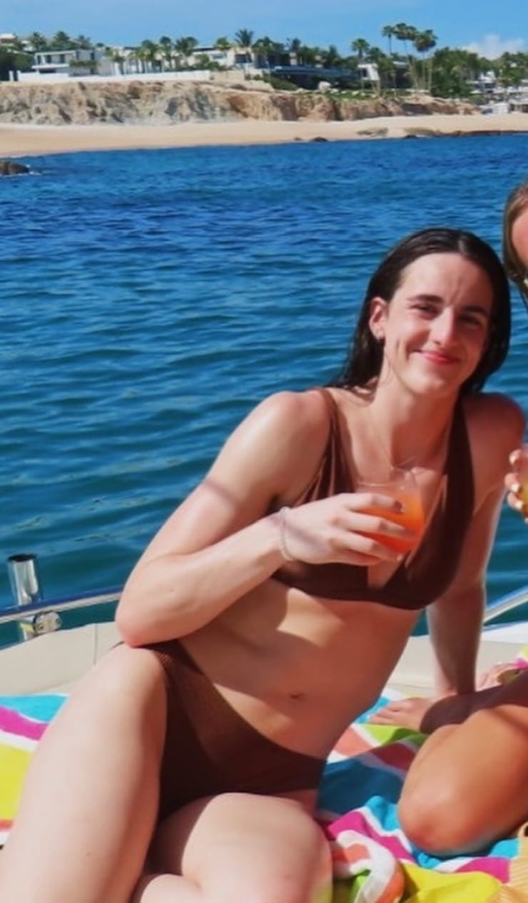 Caitlin Clark (ii)