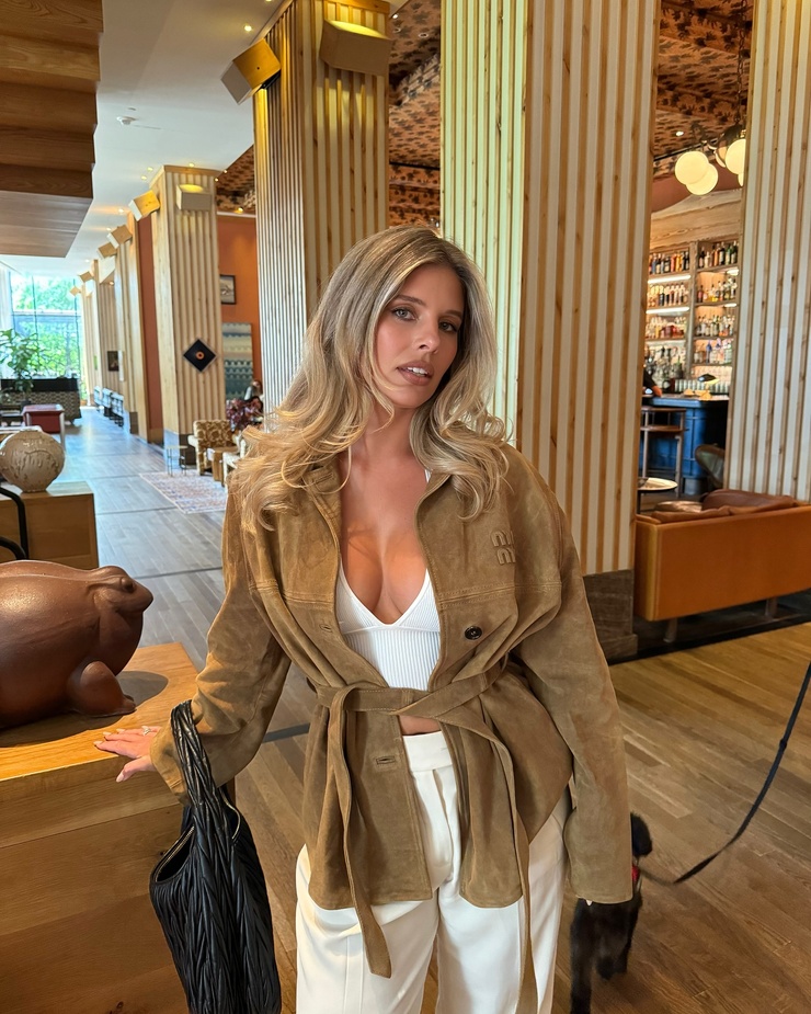 Natasha Oakley