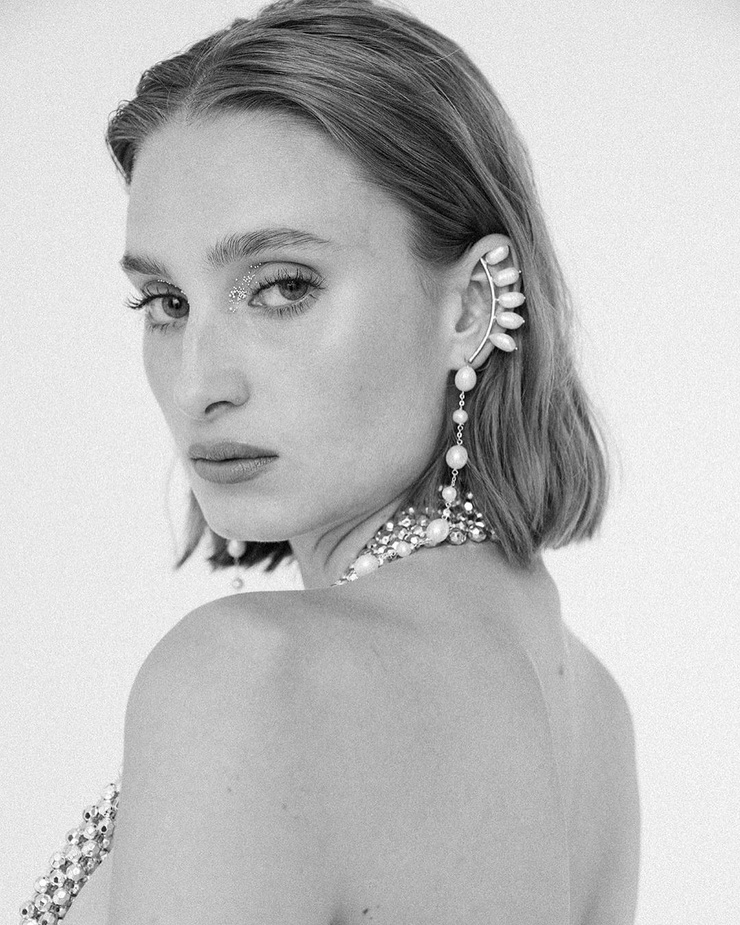 Olivia Williams model