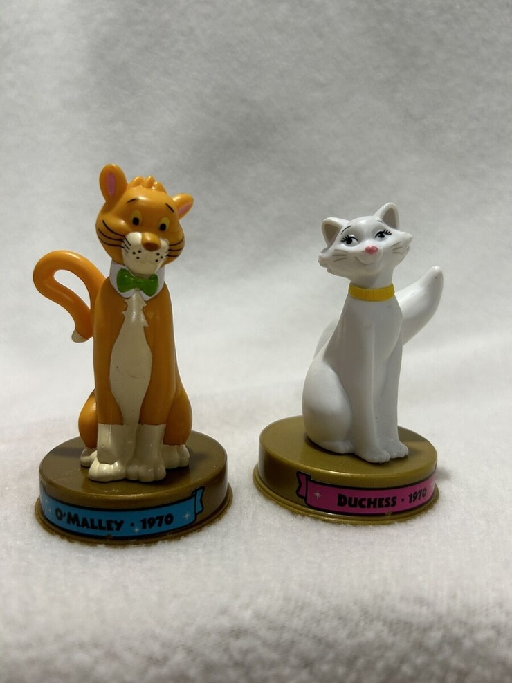 O'Malley and Duchess Happy Meal Toys (Disney's 100 Years of Magic Collection)