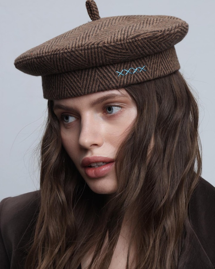 KSENIA OMELCHENKO