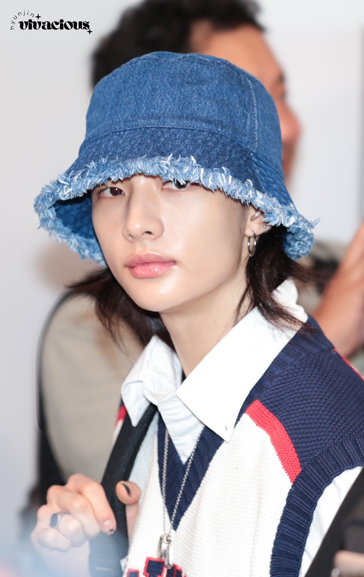 Hyun-Jin Hwang