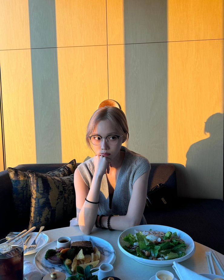 Min-Jeong Kim