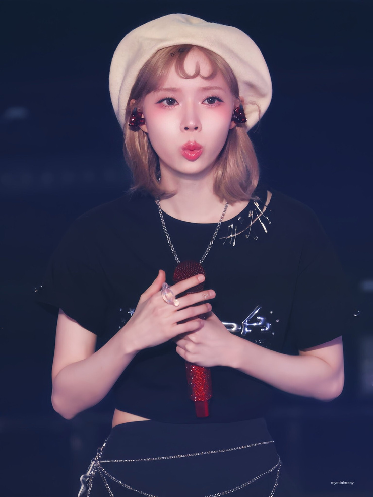Min-Jeong Kim