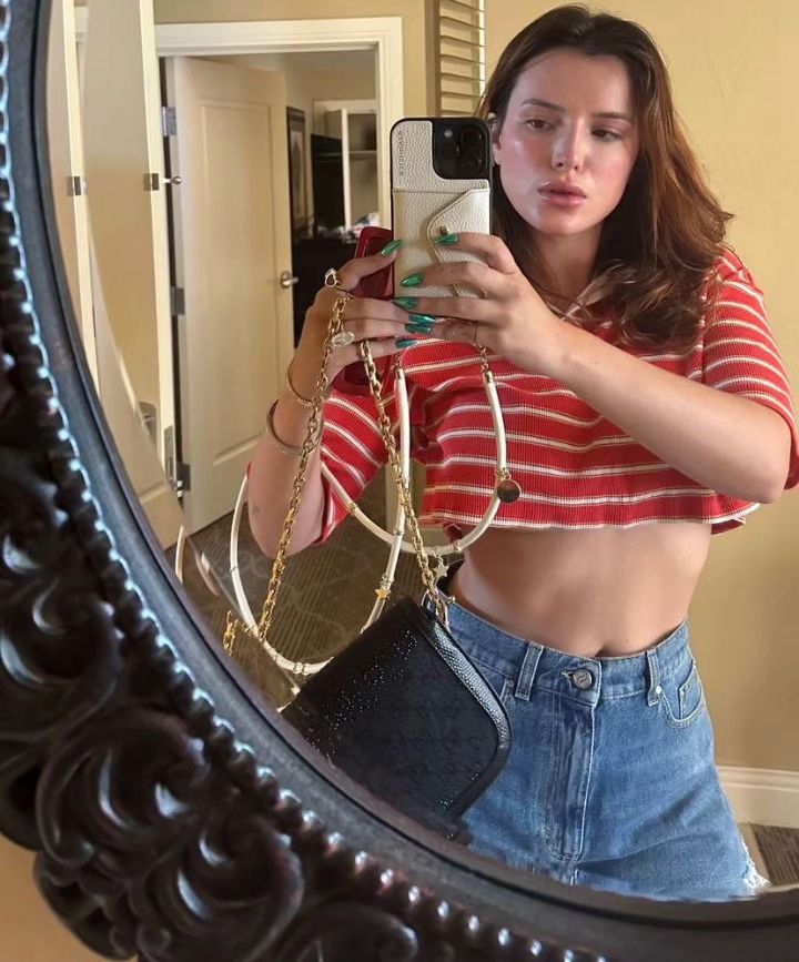 Bella Thorne Bella Thorne