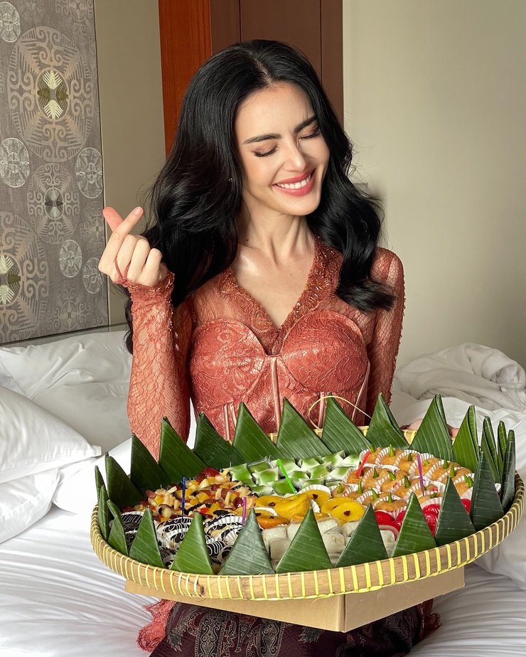 Davika Hoorne
