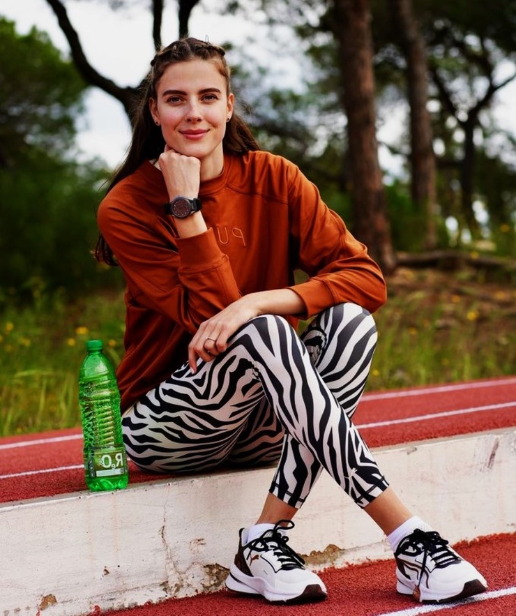 Yaroslava Mahuchikh Yaroslava Mahuchikh