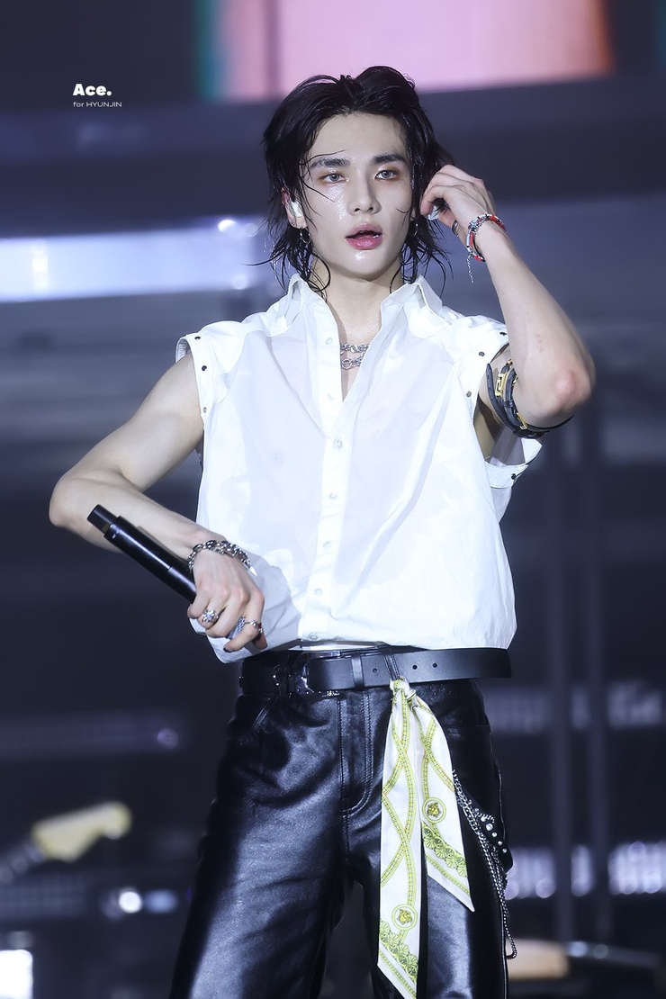 Hyun-Jin Hwang