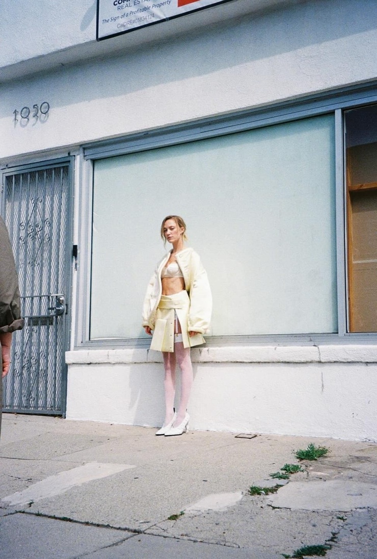 Maika Monroe Maika Monroe