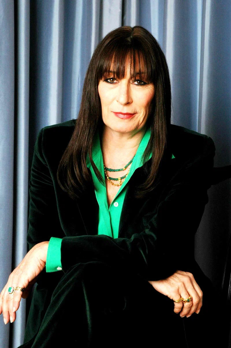 Anjelica Huston