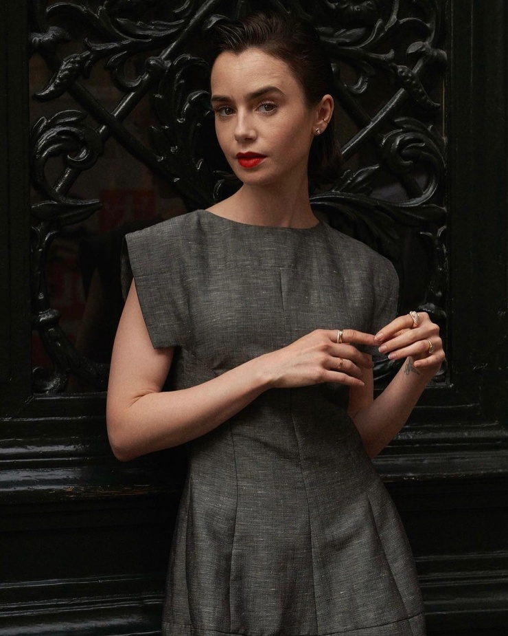 Lily Collins