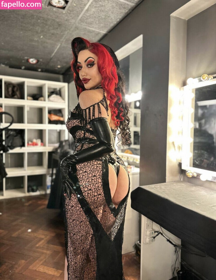 Dani Divine