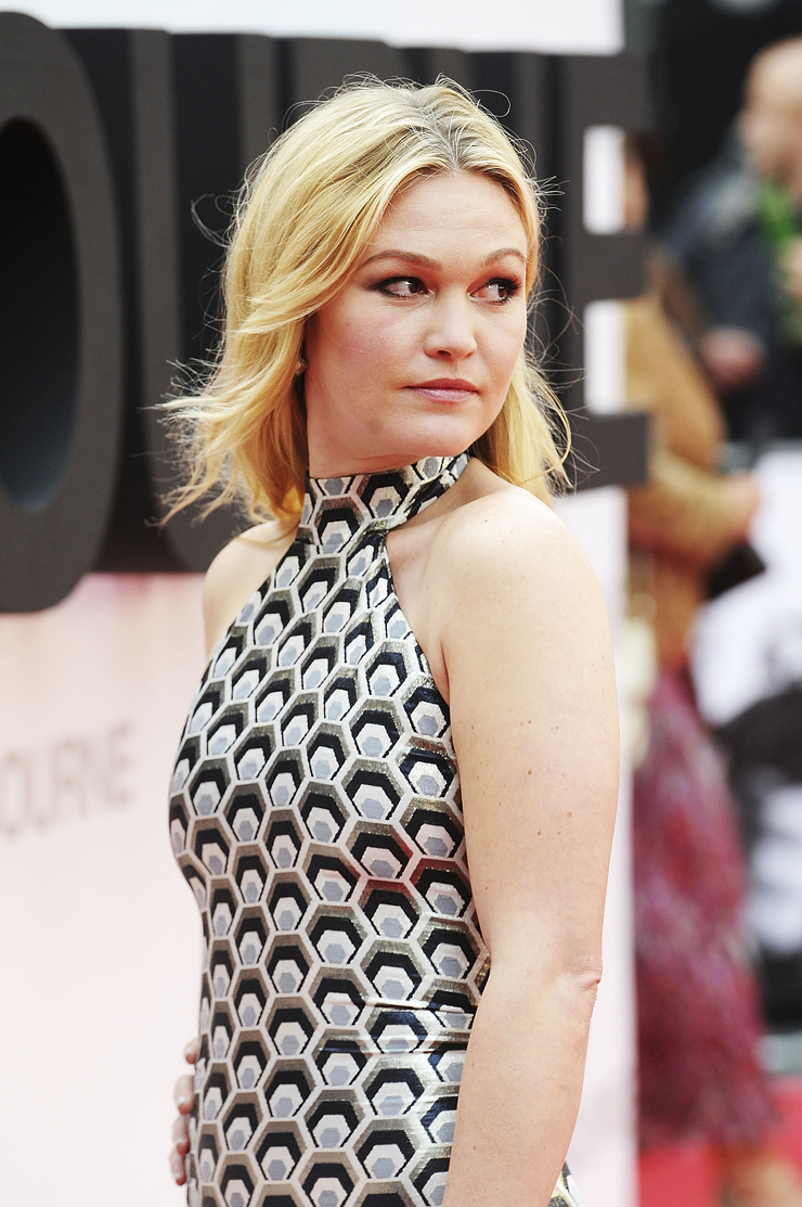 Julia Stiles