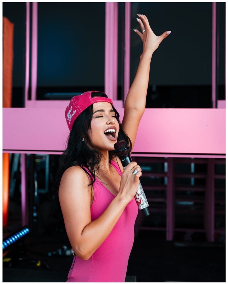 Becky G.