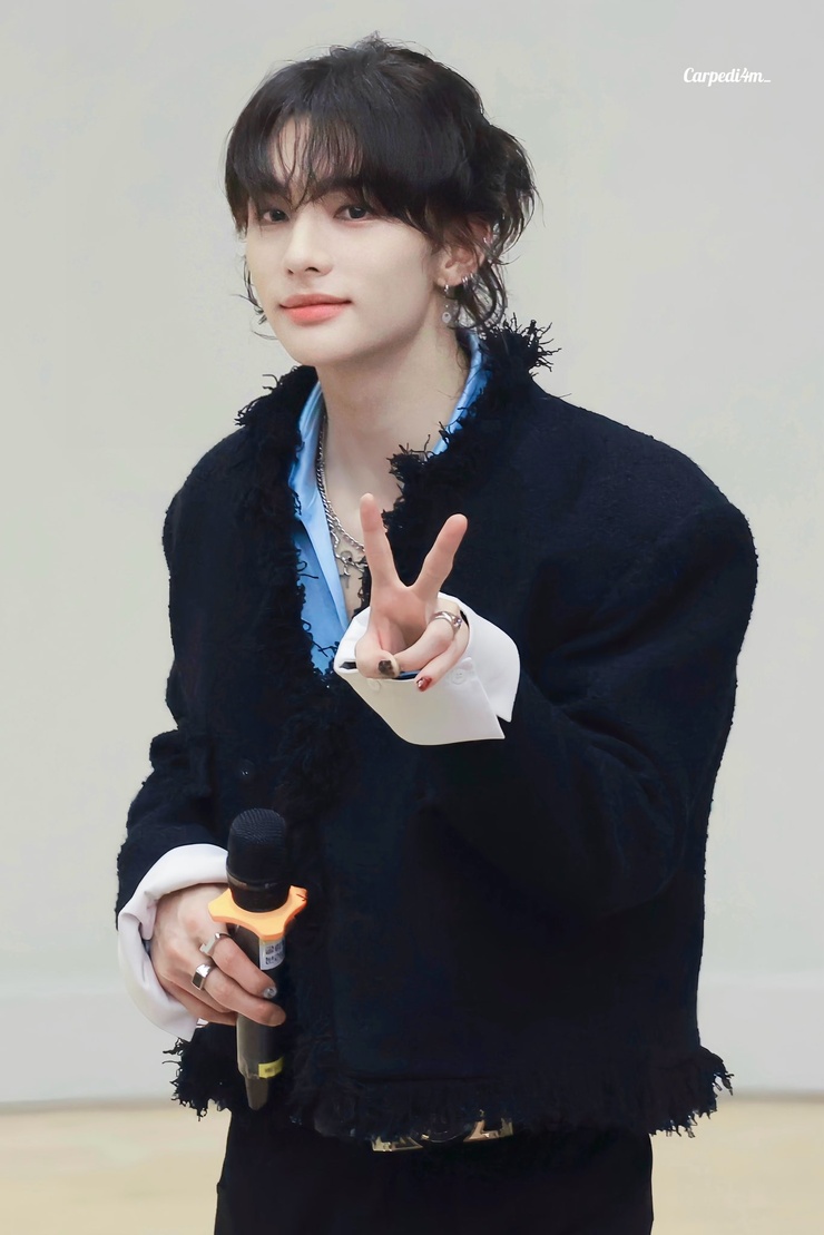 Hyun-Jin Hwang