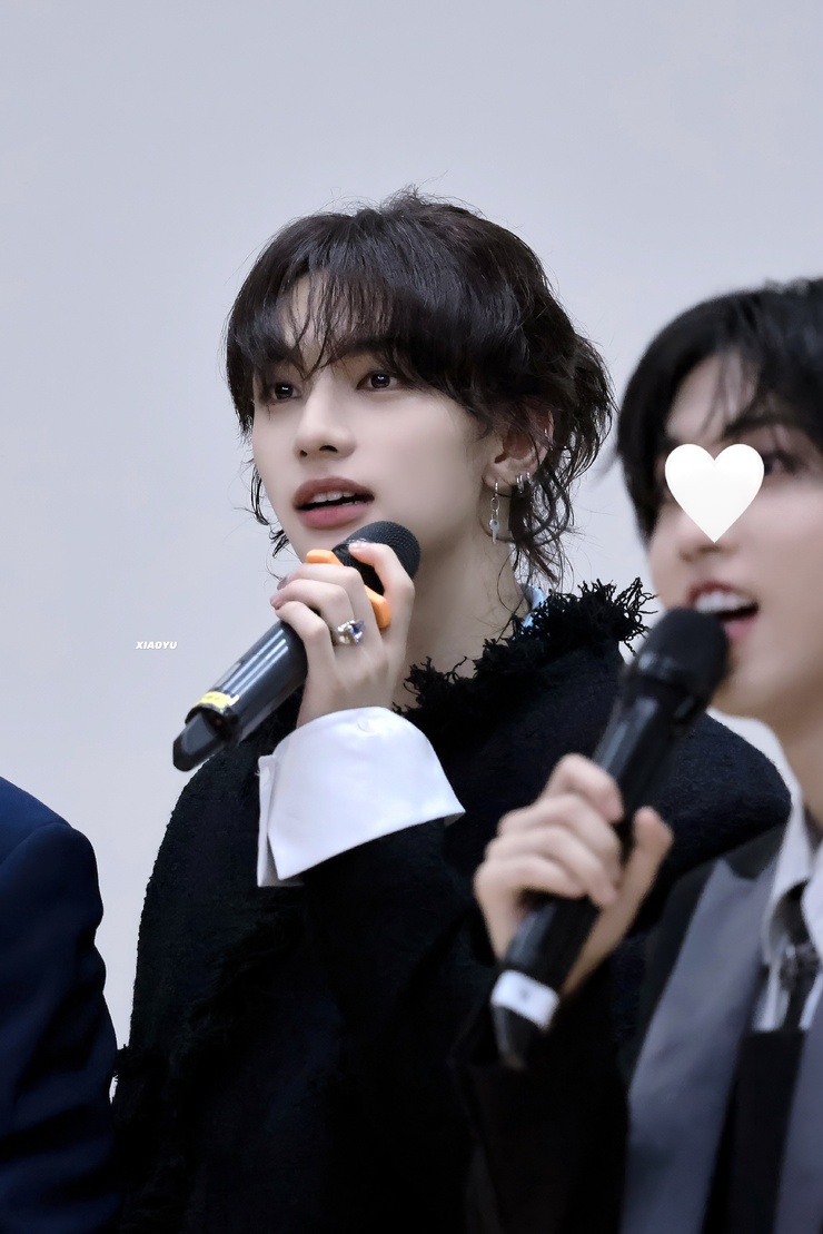 Hyun-Jin Hwang
