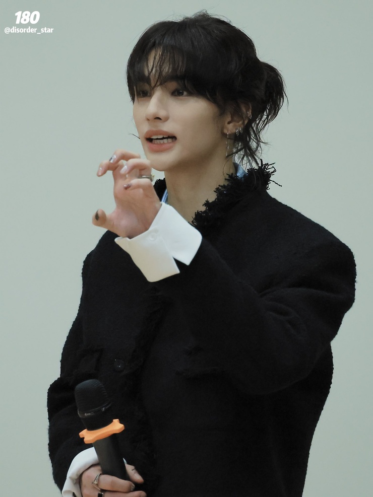 Hyun-Jin Hwang