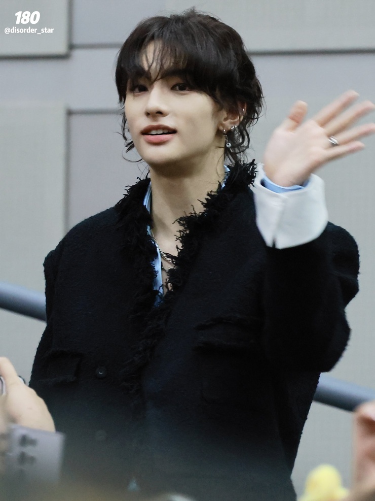 Hyun-Jin Hwang