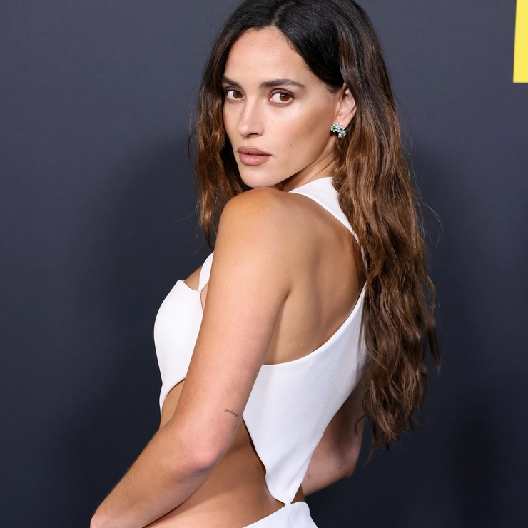 Adria Arjona