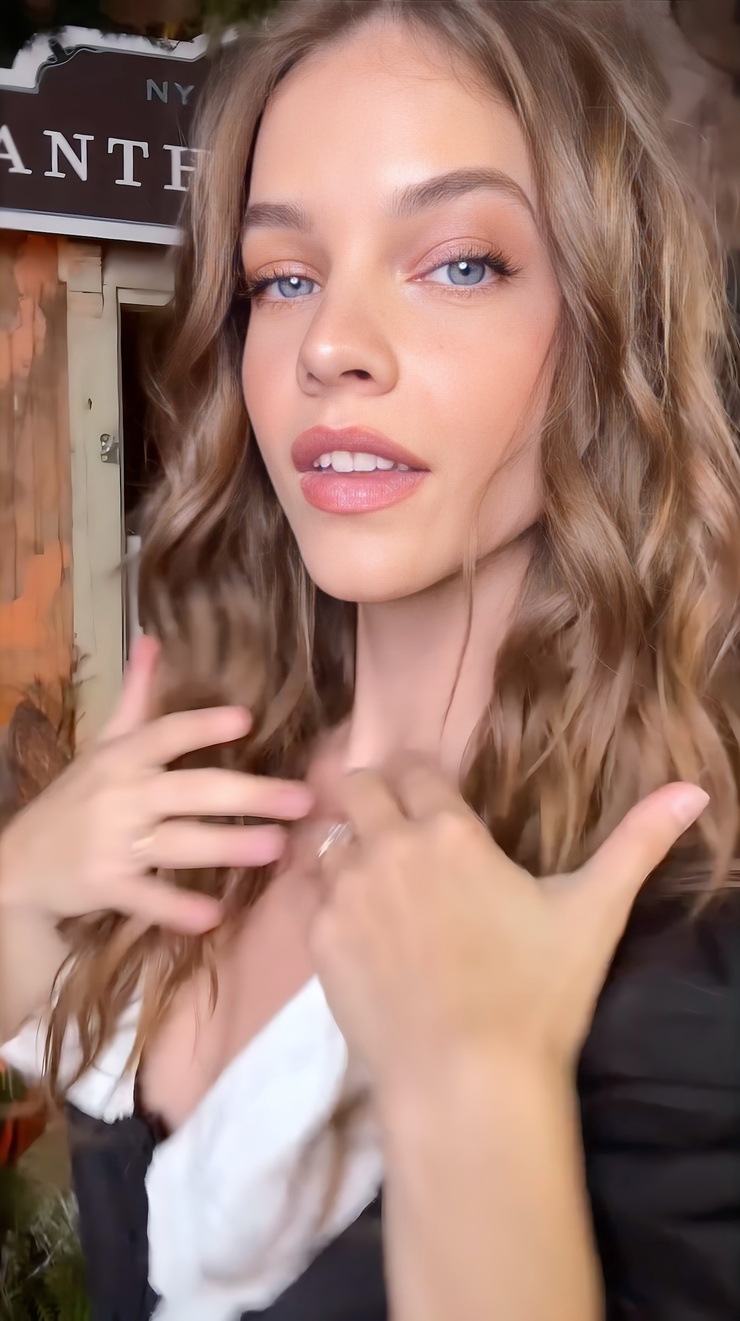 Barbara Palvin Barbara Palvin