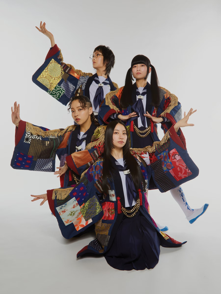 Atarashii Gakko!