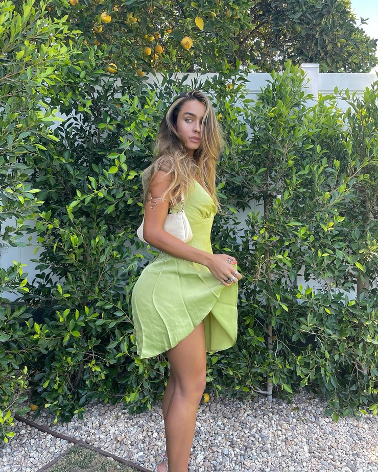 Sommer Ray