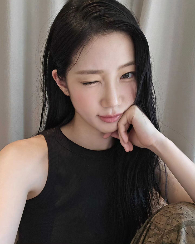 Kazuha Nakamura Kazuha Nakamura