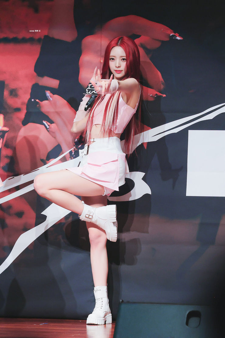 Shin Yuna